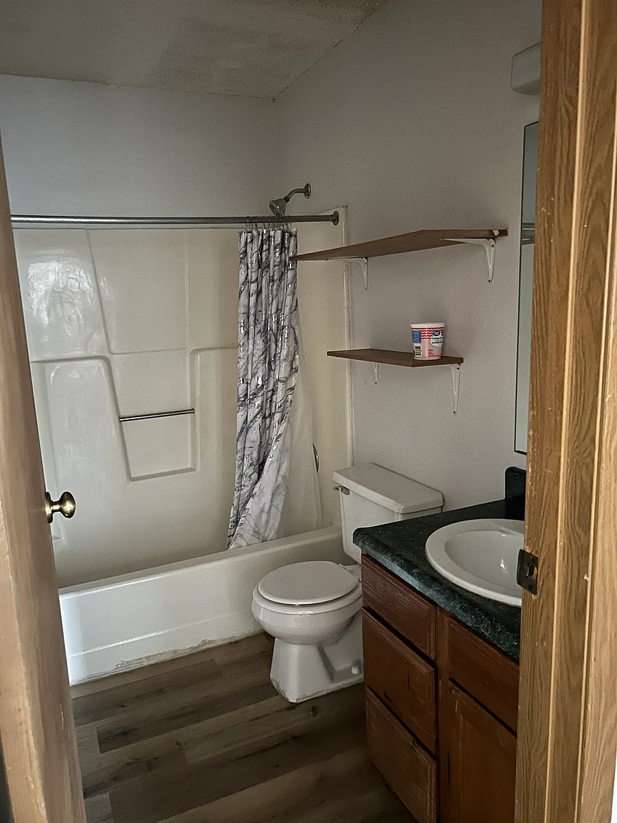 Building Photo - 2019 W 27th Ter