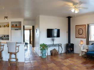142 State Highway 522 UNIT 1, El Prado, NM 87529