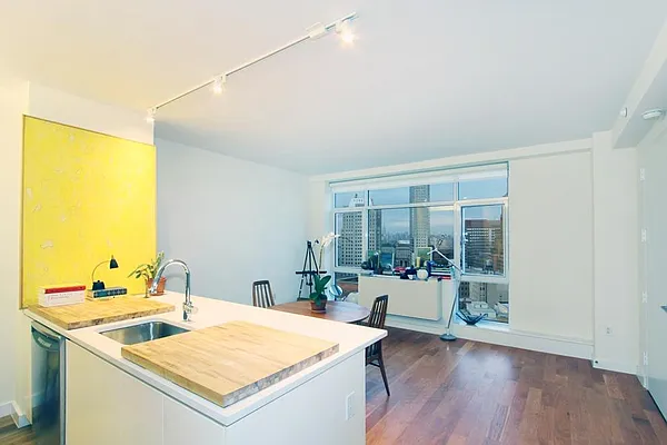 Rented by Corcoran | media 16