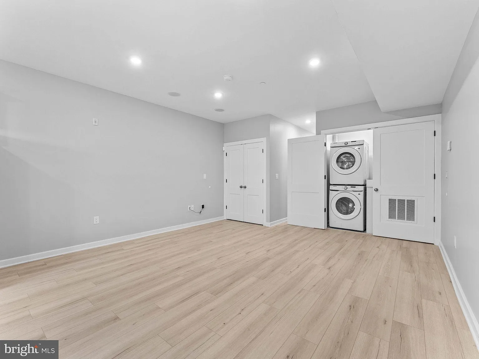 2 bed, 1564 sqft, $1,800 — Photo 4