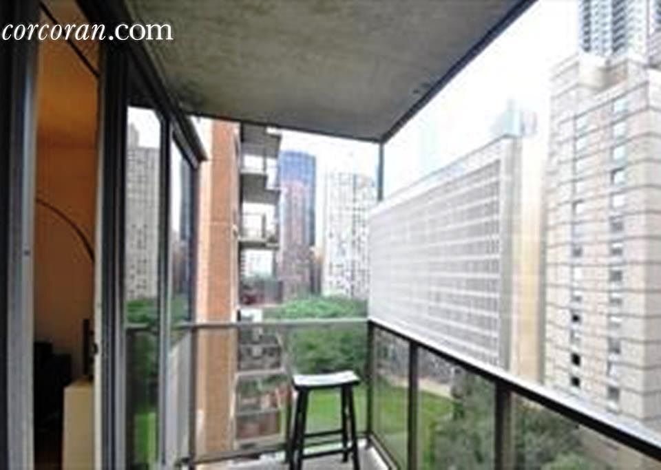 1st image of 161 W 61st St APT 6H