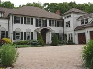 30 Kittredge Rd, North Andover, MA 01845