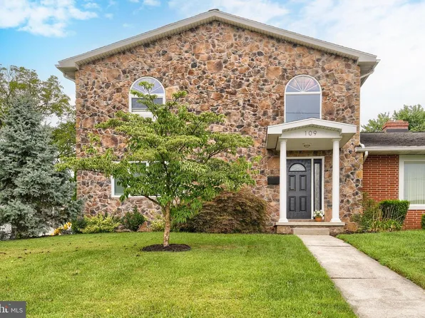 109 N Race St, Middletown, PA 17057