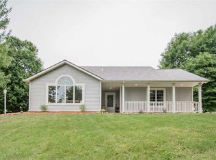 685 N State Road 5, Larwill, IN 46764
