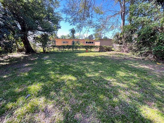 4th image of 3430 NW 8th Court