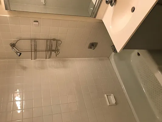 Sold by Realty Group International | media 32