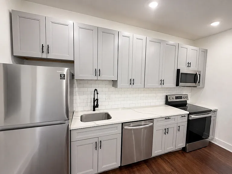 3213 W Susquehanna Ave #3 — Photo 5