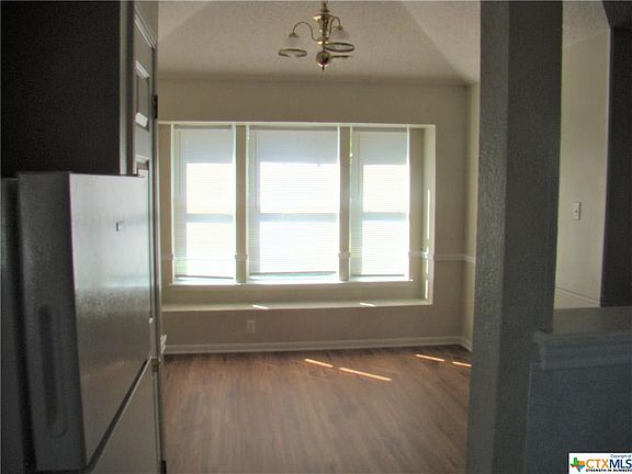 5th image of 1403 Fairbanks St