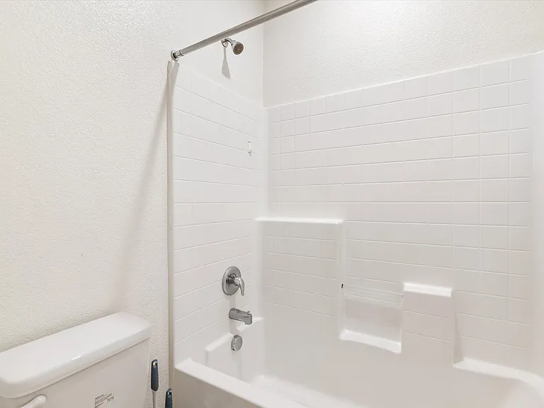 10830 Pebble Hill Dr — Photo 13