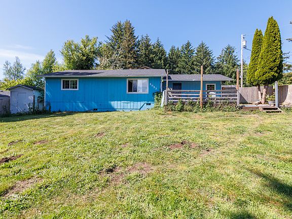 2nd image of 5053 NE 50th St