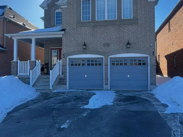 1870 Esterbrook Dr, Oshawa, ON L1K 0N4