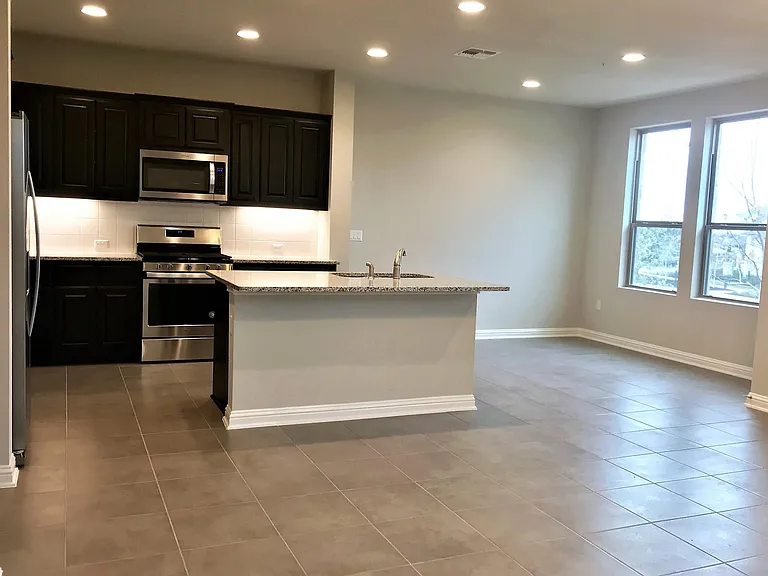 6814 E Riverside Dr #106-1-1 — Photo 16