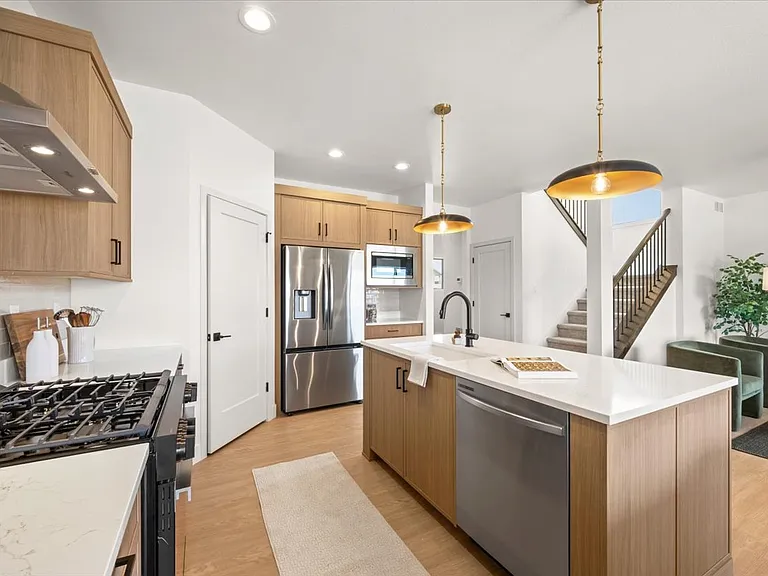 15 Snowcap Dr — Photo 12