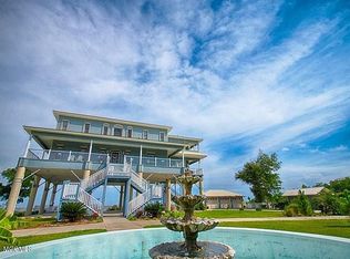 5105 E Belle Fontaine Dr, Ocean Springs, MS 39564