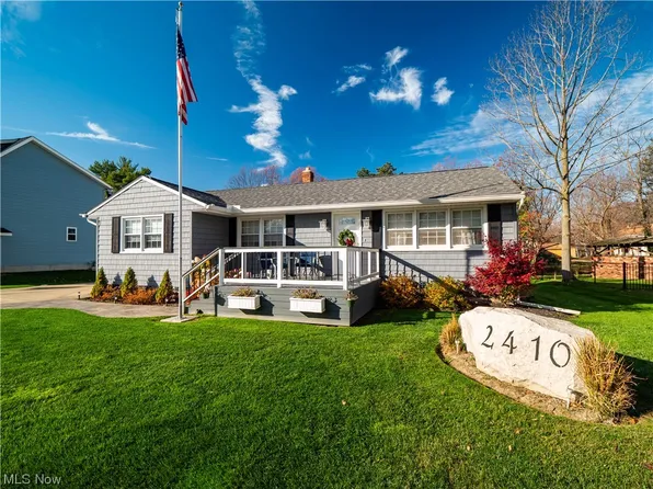 2410 Lost Nation Rd, Eastlake, OH 44095