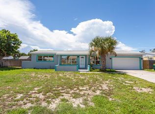 720 Pelican Dr, Satellite Beach, FL 32937