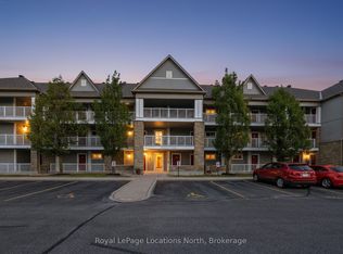 40 Mulligan Ln #205, Wasaga Beach, ON L9Z0C5