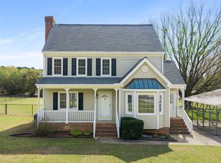 5513 Dunallie Dr, Fuquay Varina, NC 27526