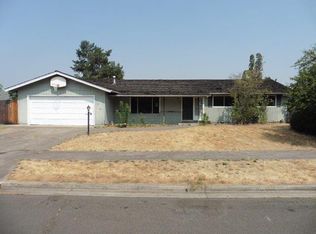 1719 Yukon St, Medford, OR 97504