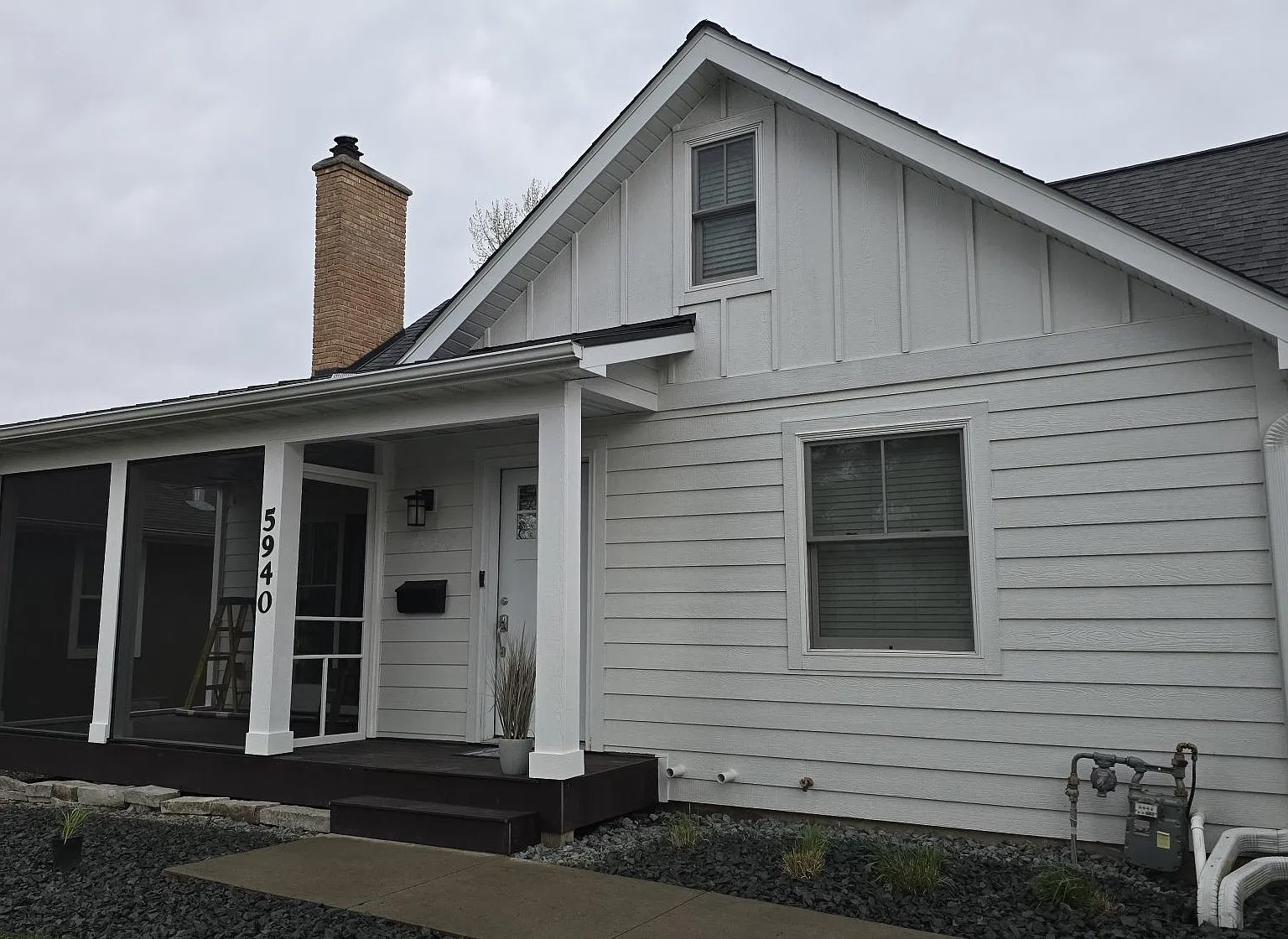 4 bed, 3.5 bath, 3800 sqft, $5,400 — Photo 2