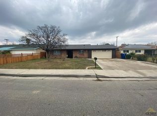 3712 S Real Rd, Bakersfield, CA 93309