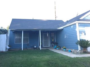 1941 Cherrywood Ln, Colton, CA 92324