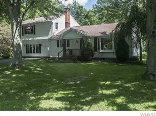 8285 Northfield Rd, Clarence Center, NY 14032