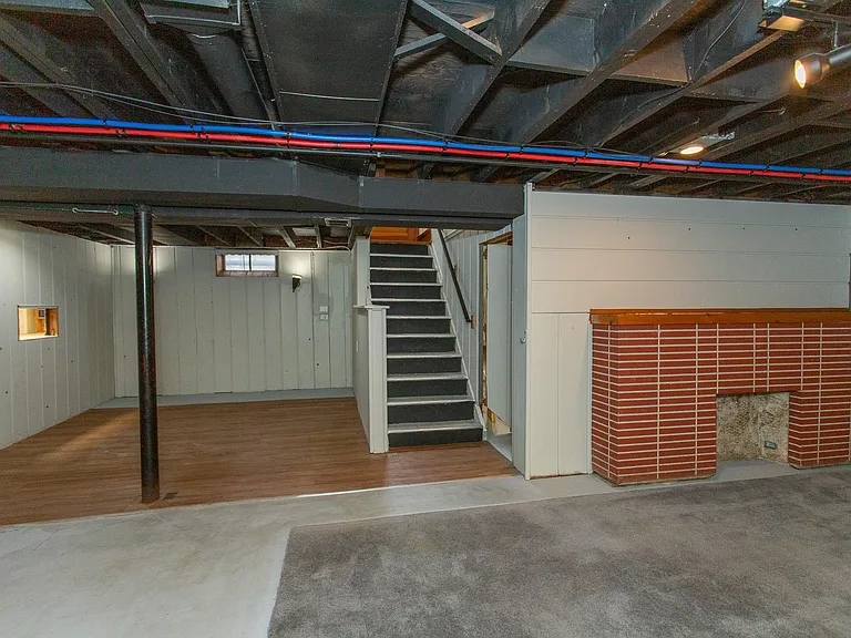 8501 Northfield Blvd — Photo 28