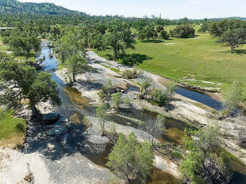 28862 Highway 41 photo 1