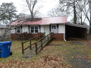 917 Snowden Cir, Boaz, AL 35957