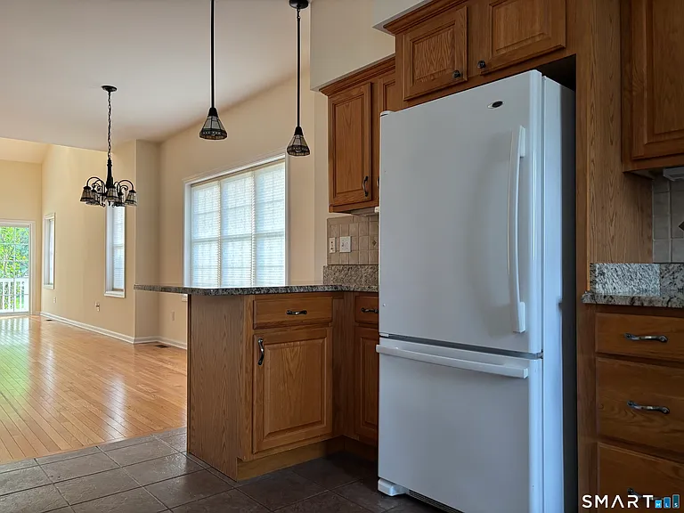 511 Elm St #9-1 — Photo 5
