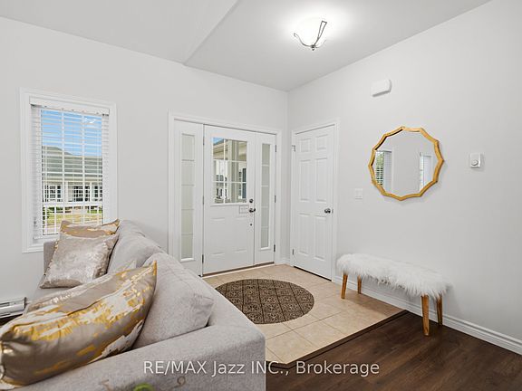 5th image of 300 Croft St #3001