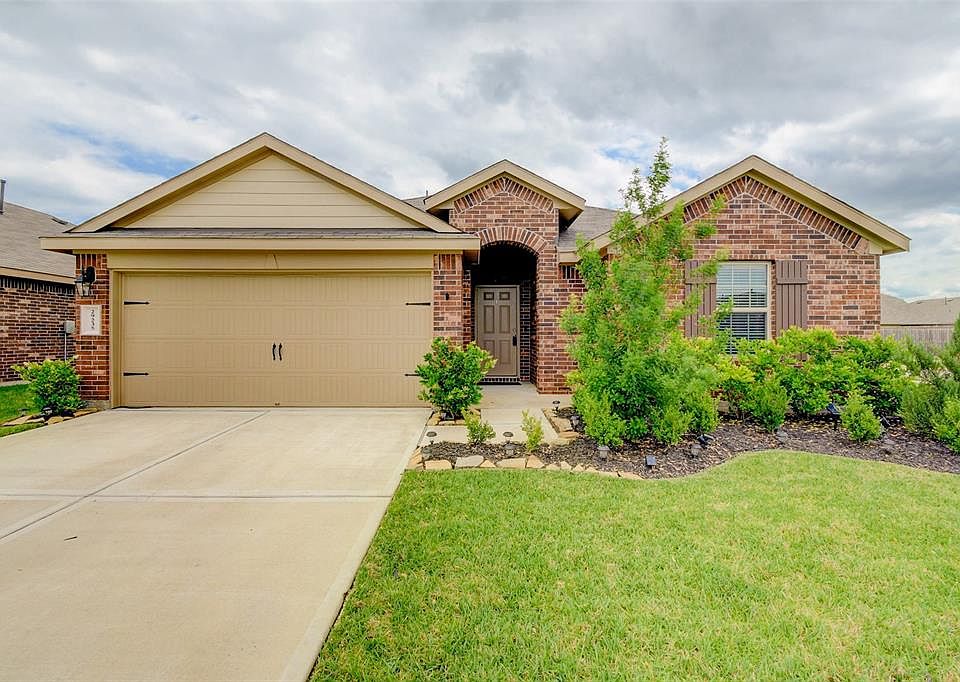 1st image of 29235 Dunns Creek Ct