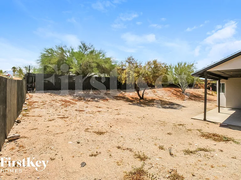 9991 E Victoria Ln — Photo 15