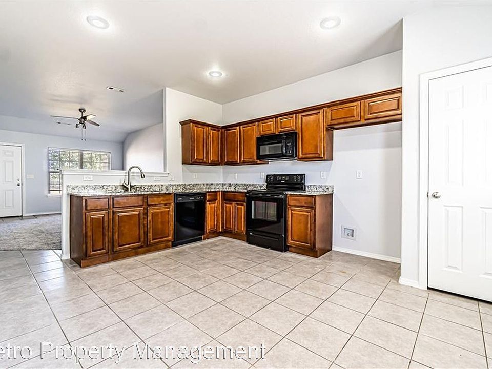 1st image of 1001 Napa Ave