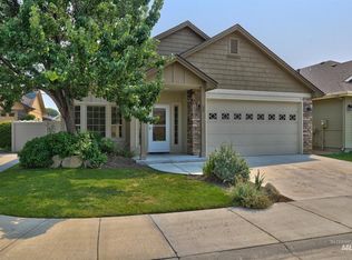22 S Selwood Ln, Star, ID 83669