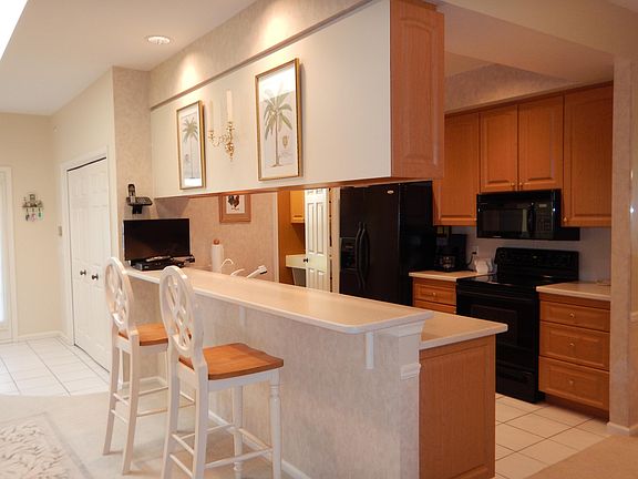 4th image of 7364 Pine Creek Way