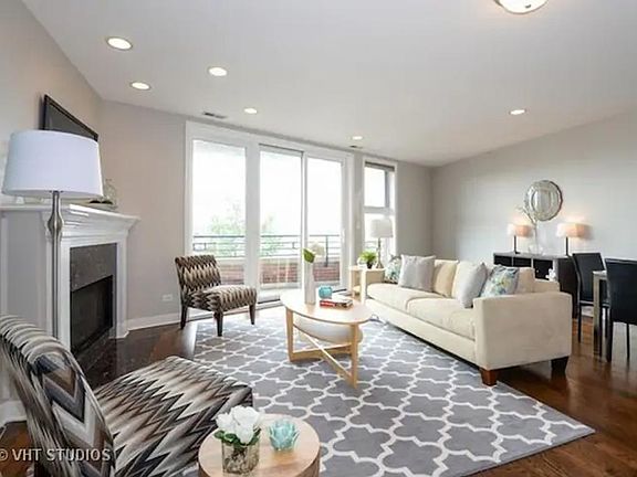2nd image of 1516 W Grand Ave APT 3e