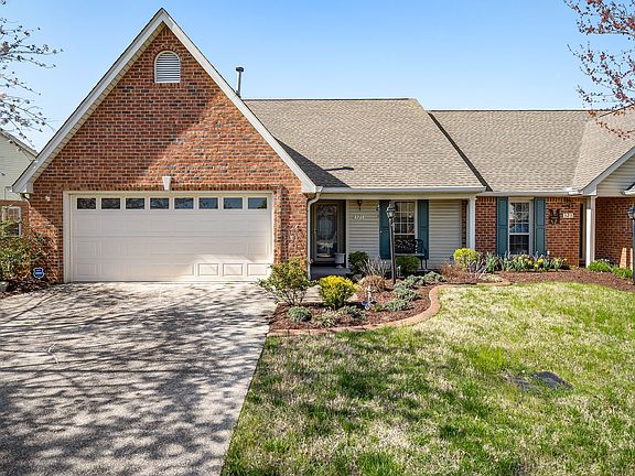2nd image of 321 Biltmore Cir