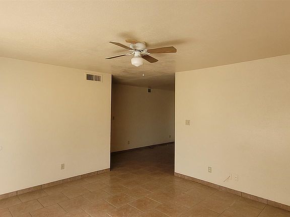 3rd image of 1502 W Villa Theresa Dr
