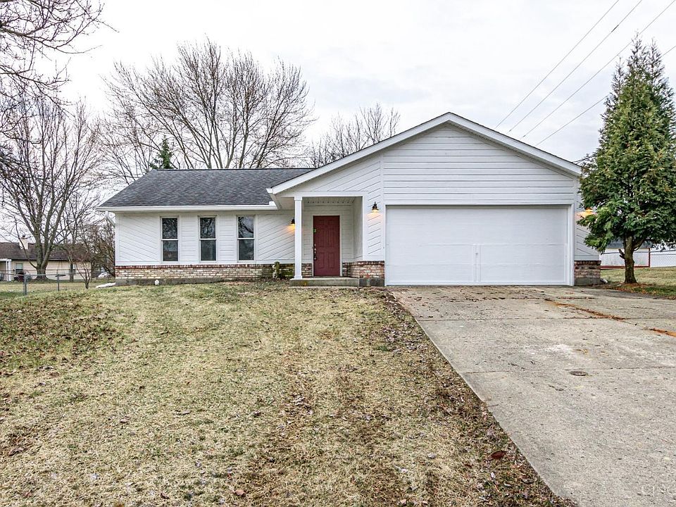 1st image of 255 Woodsdale Dr