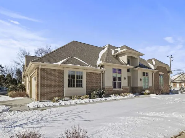 1013 Stacia Ln, Lemont, IL 60439