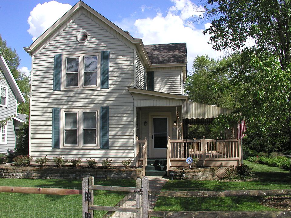 1st image of 918 Forest Ave