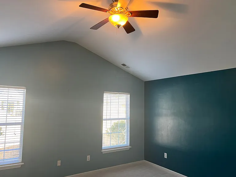 408 Moat Ct — Photo 20