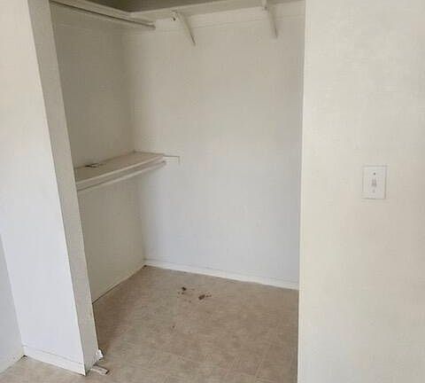 3rd image of 3451 Truckee Dr