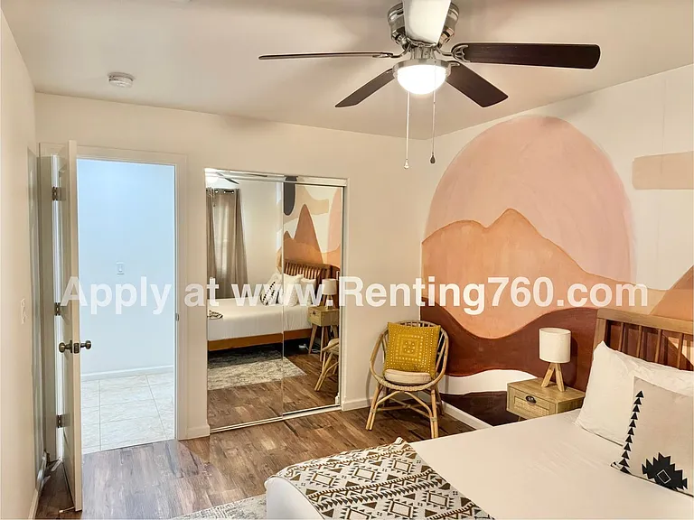 8621 Amador Ave — Photo 17