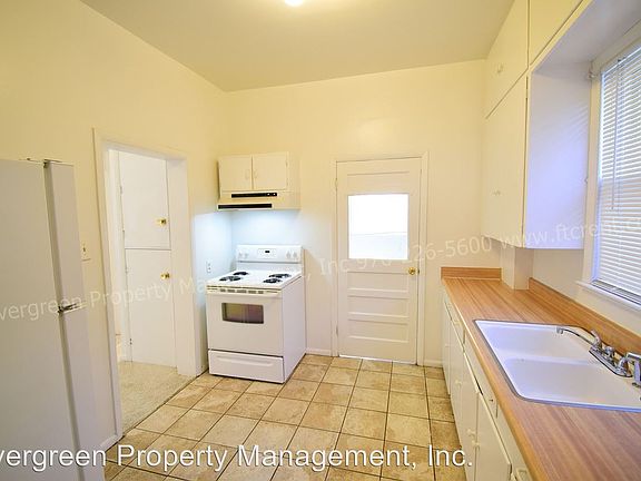 5th image of 1303 9th Avenue 908 13th St #11