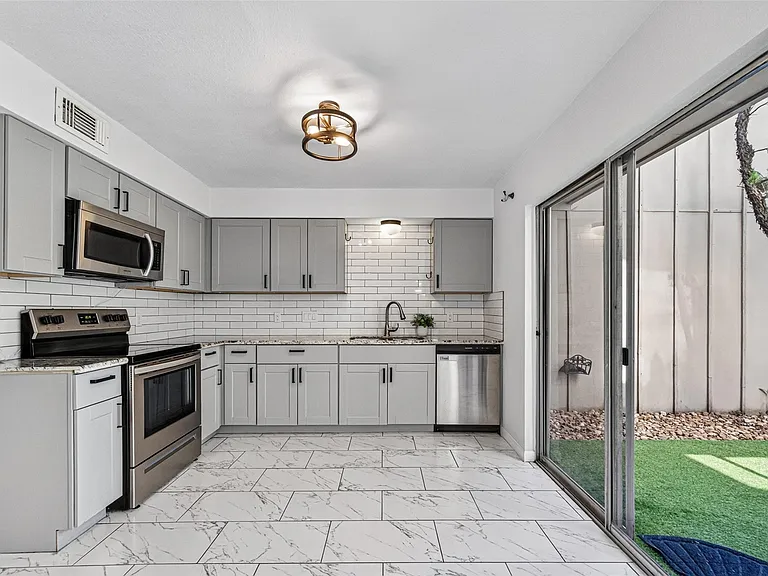 8046 Ellinger Ln — Photo 1