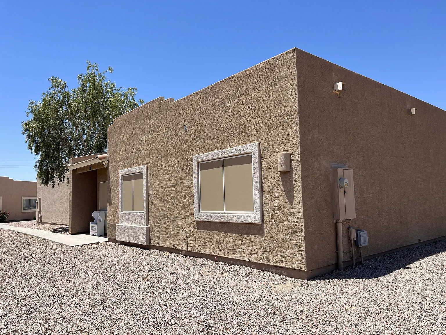 3 bed, 1158 sqft, $1,550 — Photo 2