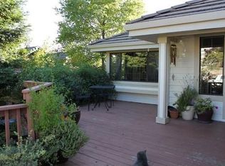 1410 Foxridge Cir, Auburn, CA 95603